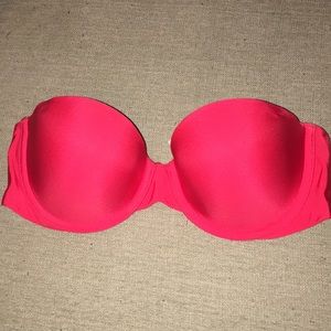 Red strapless Victoria’s Secret push-up bra 34B